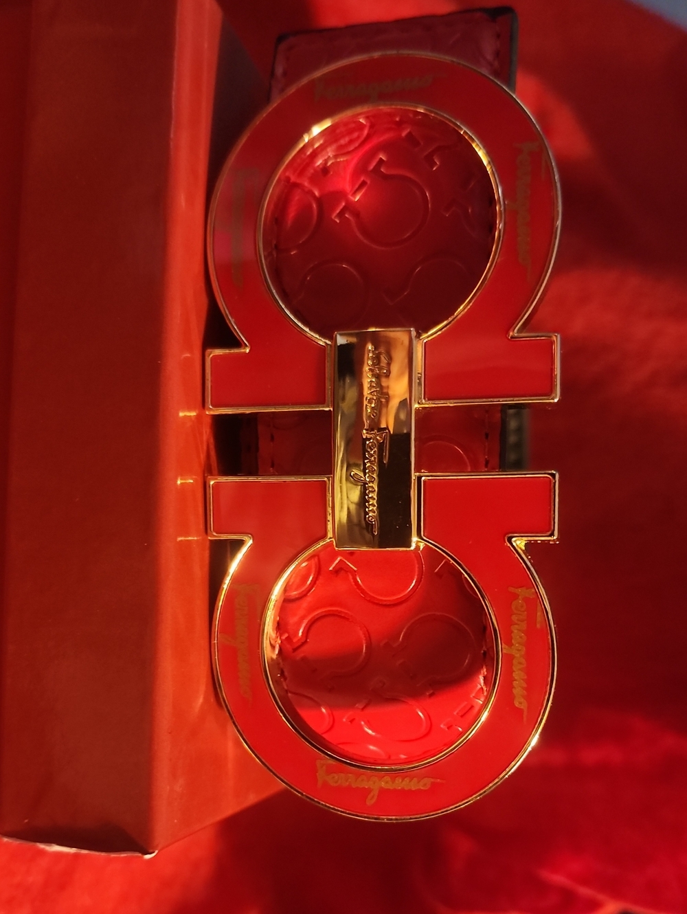 Salvatore Ferragamo Red and Gold Gancio Logo Buckle